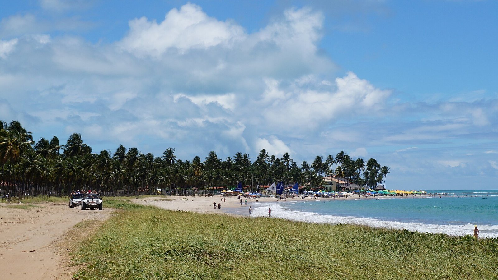 Buggy Ponta a Ponta — Buggies em Porto de Galinhas — Leandro Neumann Ciuffo/Wikimedia Commons (CC BY 2.0)